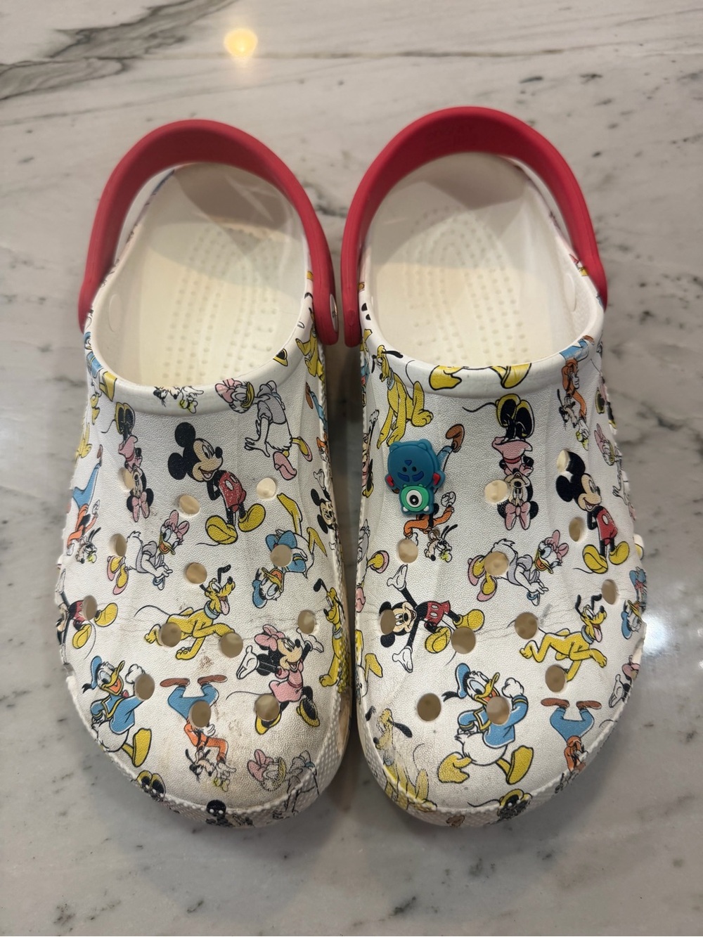 Mickey & Friends Clog with red Strap